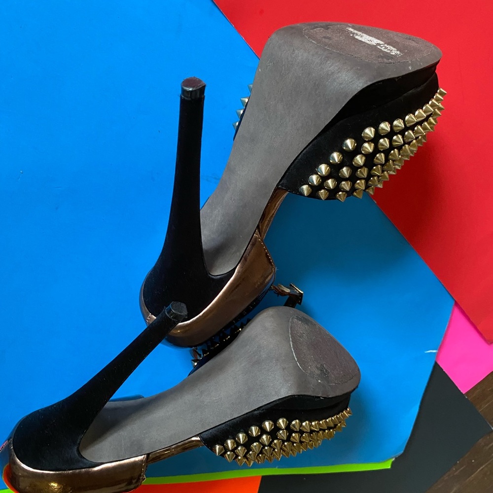 Steve Madden spike stud heels - Picture 3 of 10